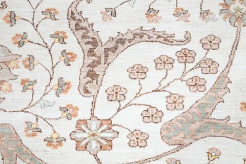Chobi Beige Hand Knotted 121 X 153 Area Rug 700-157739 Image 6