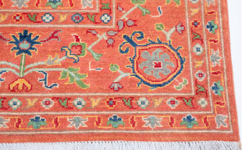 Kazak Orange Hand Knotted 83 X 100 Area Rug 700-157741 Image 4