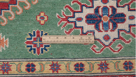 Kazak Green Hand Knotted 58 X 80 Area Rug 700-157742 Image 8