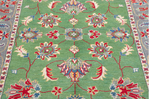 Kazak Green Hand Knotted 40 X 60 Area Rug 700-157748 Image 5