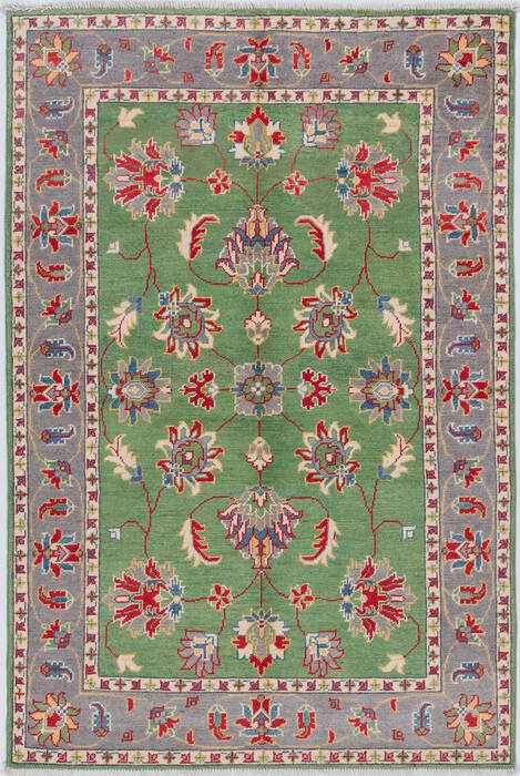 Kazak Green Hand Knotted 40 X 60 Area Rug 700-157748 Image 0