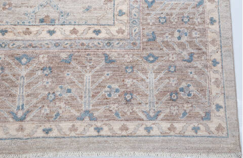 Chobi Beige Hand Knotted 91 X 120 Area Rug 700-157750 Image 4