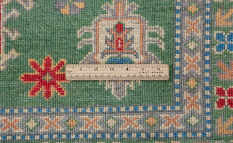 Kazak Green Hand Knotted 59 X 79 Area Rug 700-157761 Image 8