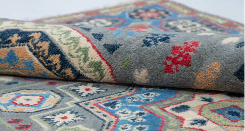 Kazak Grey Hand Knotted 42 X 59  Area Rug 700-157765 Image 7