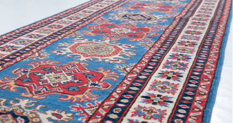 Kazak Blue Runner Hand Knotted 27 X 96 Area Rug 700-157768 Image 3