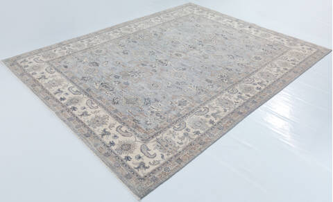 Chobi Light Gray Hand Knotted 80 X 100 Area Rug 700-157775 Image 2