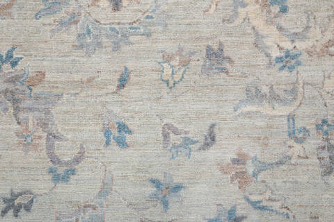 Chobi Light Gray Hand Knotted 90 X 1111 Area Rug 700-157777 Image 6