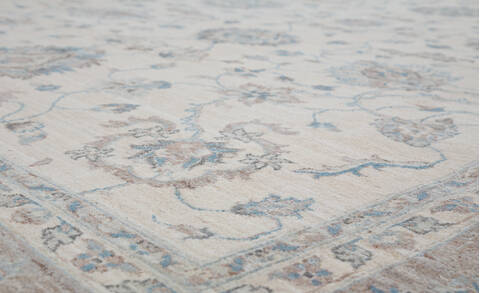 Chobi Beige Hand Knotted 90 X 1111 Area Rug 700-157778 Image 3