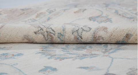 Chobi Beige Hand Knotted 90 X 1111 Area Rug 700-157778 Image 7
