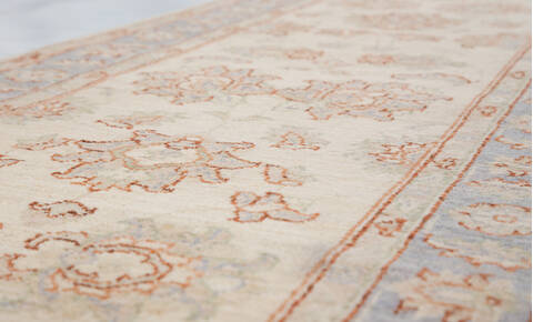 Chobi Beige Runner Hand Knotted 26 X 159  Area Rug 700-157931 Image 3