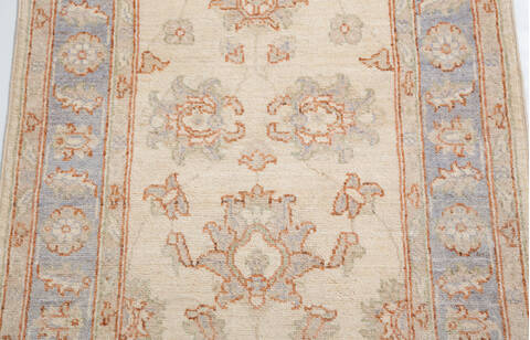 Chobi Beige Runner Hand Knotted 26 X 159  Area Rug 700-157931 Image 6