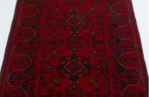 Khan Mohammadi Red Runner Hand Knotted 26 X 62  Area Rug 700-157972 Image 5