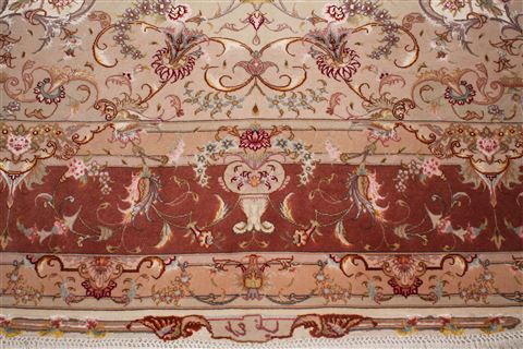 Tabriz Beige Hand Knotted 69 X 100 Area Rug 400-16371 Image 8