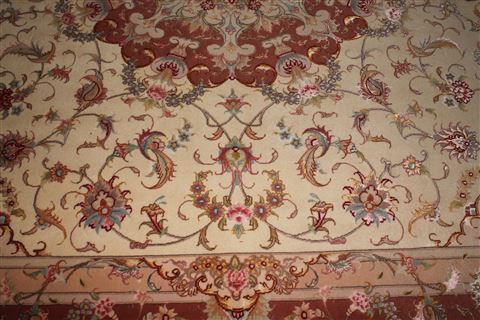 Tabriz Beige Hand Knotted 69 X 100 Area Rug 400-16371 Image 13