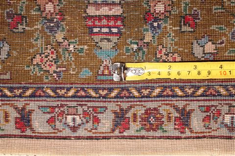 Tabriz Beige Hand Knotted 66 X 91 Area Rug 400-16432 Image 19