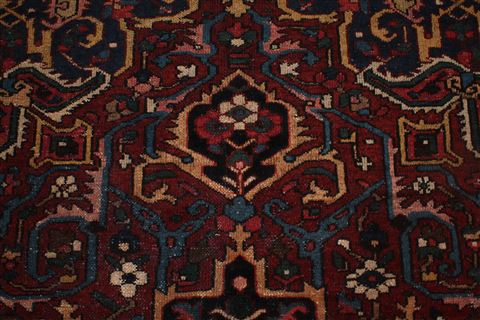 Bakhtiar Red Hand Knotted 86 X 121 Area Rug 400-16503 Image 17