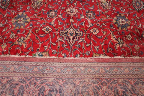 Sarouk Red Hand Knotted 98 X 131 Area Rug 400-16510 Image 11