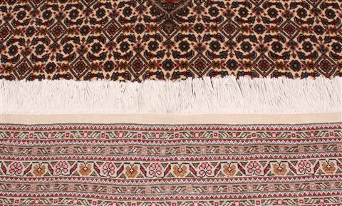 Tabriz White Hand Knotted 83 X 117 Area Rug 400-16568 Image 7