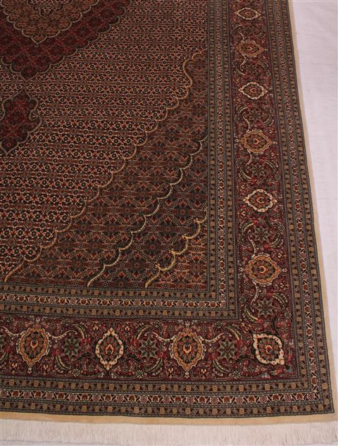 Tabriz Brown Hand Knotted 69 X 105 Area Rug 400-16578 Image 11