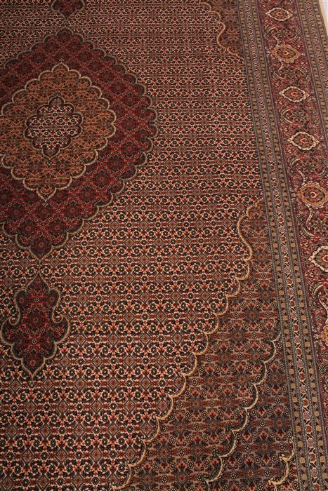 Tabriz Brown Hand Knotted 69 X 105 Area Rug 400-16578 Image 13