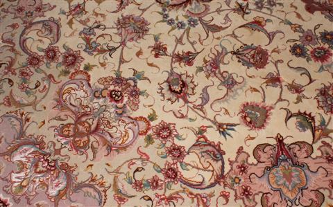 Tabriz Beige Hand Knotted 67 X 100 Area Rug 400-16581 Image 17