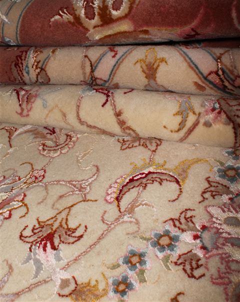 Tabriz Beige Hand Knotted 70 X 101 Area Rug 400-16583 Image 21