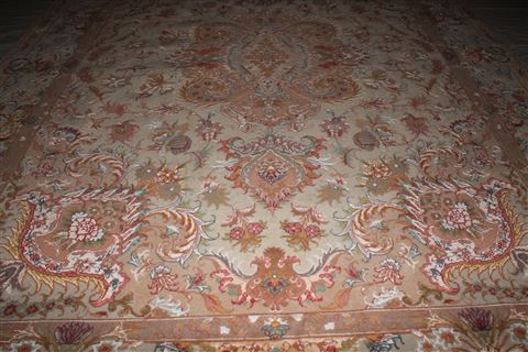 Tabriz White Hand Knotted 411 X 69 Area Rug 400-16604 Image 26