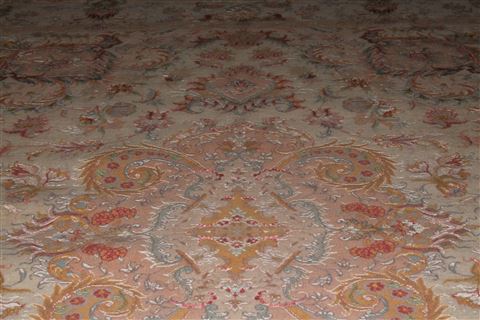 Tabriz White Hand Knotted 411 X 69 Area Rug 400-16604 Image 28