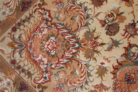 Tabriz White Hand Knotted 411 X 69 Area Rug 400-16604 Image 8