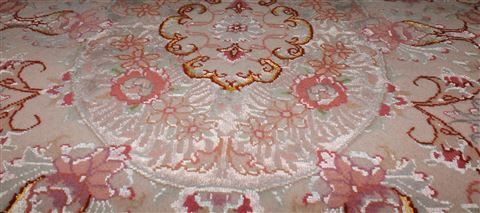 Tabriz White Oval Hand Knotted 65 X 910 Area Rug 400-16625 Image 7