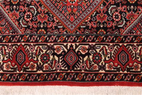 Bidjar Red Hand Knotted 37 X 51 Area Rug 400-16648 Image 5