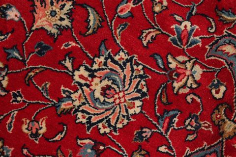 Sarouk Red Hand Knotted 89 X 127 Area Rug 400-16693 Image 13