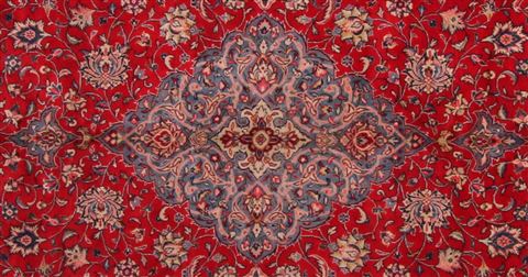 Sarouk Red Hand Knotted 89 X 127 Area Rug 400-16693 Image 6
