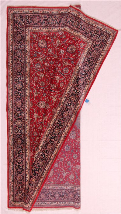 Sarouk Red Hand Knotted 89 X 127 Area Rug 400-16693 Image 7