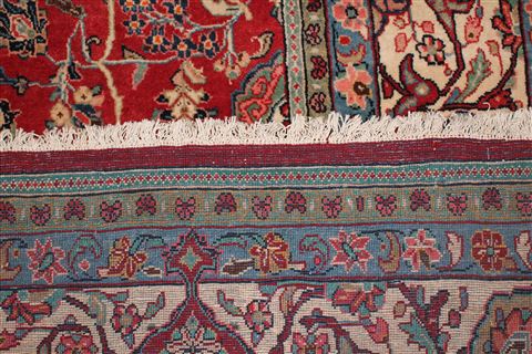 Sarouk Red Hand Knotted 92 X 121 Area Rug 400-16694 Image 8