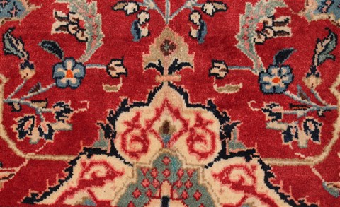Sarouk Red Hand Knotted 92 X 121 Area Rug 400-16694 Image 11