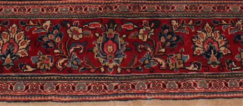 Sarouk White Hand Knotted 72 X 101 Area Rug 400-16696 Image 10