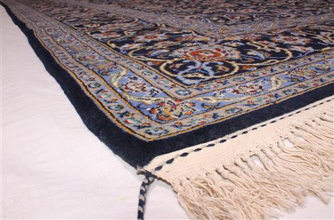 Kashan Blue Hand Knotted 94 X 124 Area Rug 400-16699 Image 6