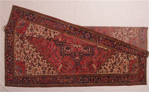Heriz Red Hand Knotted 82 X 120 Area Rug 400-16709 Image 3
