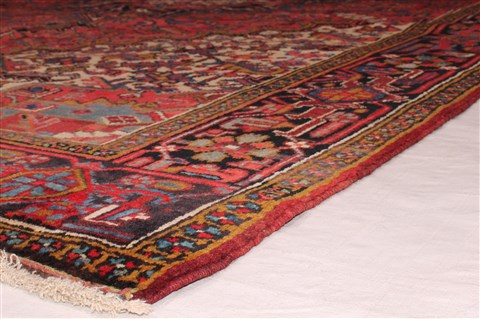 Heriz Red Hand Knotted 82 X 120 Area Rug 400-16709 Image 4