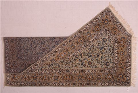 Kashan Blue Hand Knotted 76 X 110 Area Rug 400-16710 Image 4