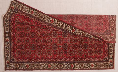 Hamedan Red Hand Knotted 73 X 99 Area Rug 400-16732 Image 9