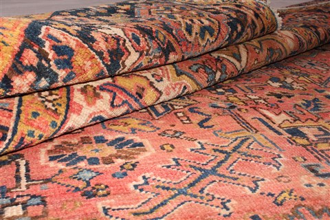 Heriz Red Hand Knotted 92 X 127 Area Rug 400-16735 Image 15