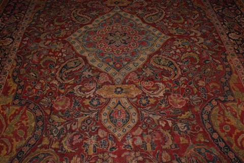 Sarouk Red Hand Knotted 89 X 127 Area Rug 400-16737 Image 21
