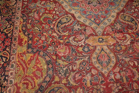 Sarouk Red Hand Knotted 89 X 127 Area Rug 400-16737 Image 23