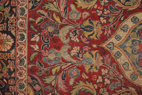 Sarouk Red Hand Knotted 89 X 127 Area Rug 400-16737 Image 40