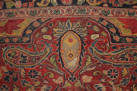 Sarouk Red Hand Knotted 89 X 127 Area Rug 400-16737 Image 44