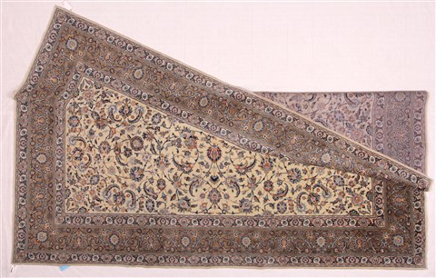 Kashan Yellow Hand Knotted 96 X 133 Area Rug 400-16741 Image 4