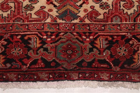 Heriz Red Hand Knotted 78 X 112 Area Rug 400-16746 Image 11