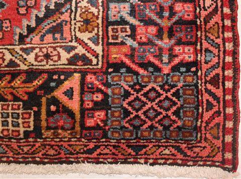 Gharajeh Red Hand Knotted 86 X 130 Area Rug 400-16766 Image 7